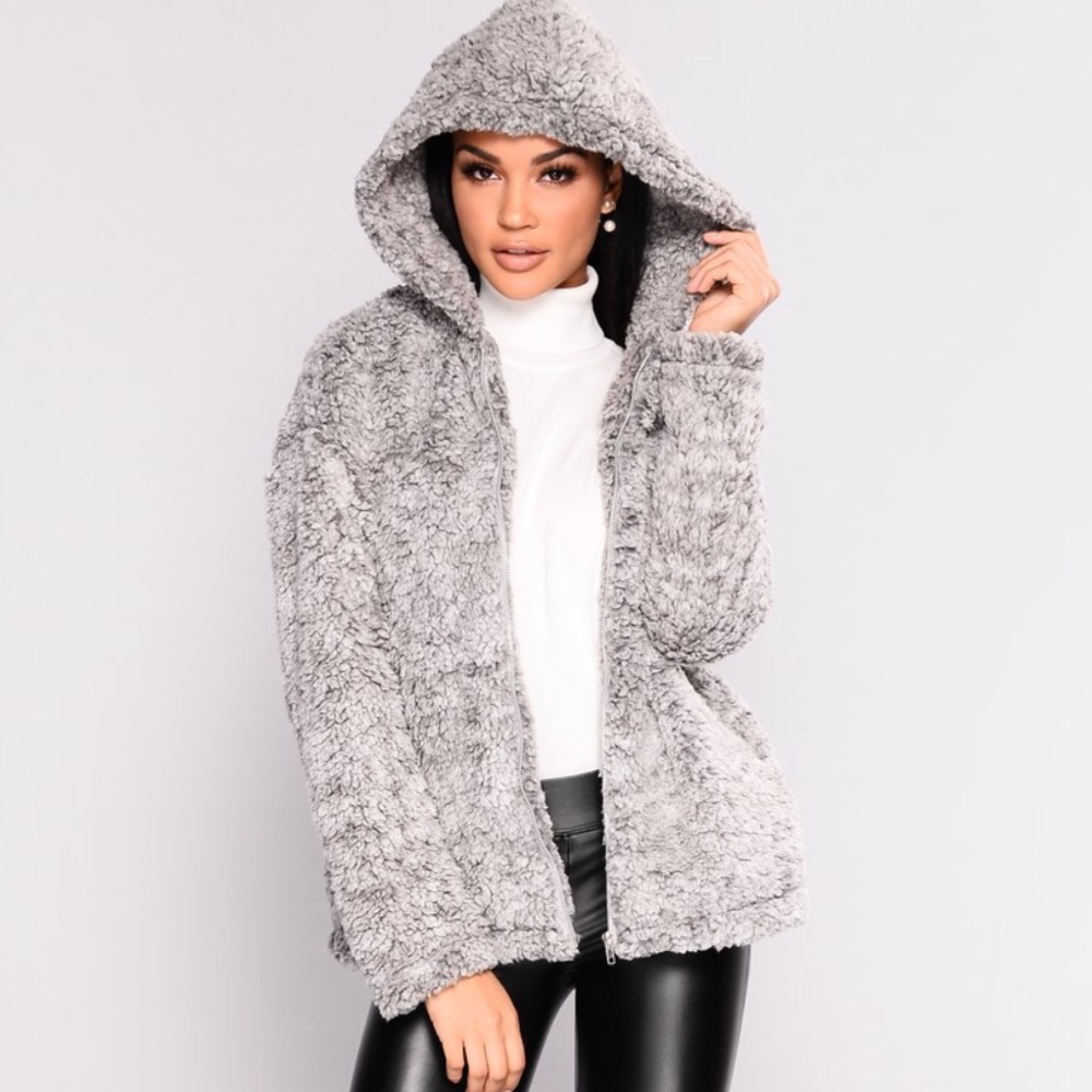 SOLD❌ Grey Faux Fur Hooded Jacket